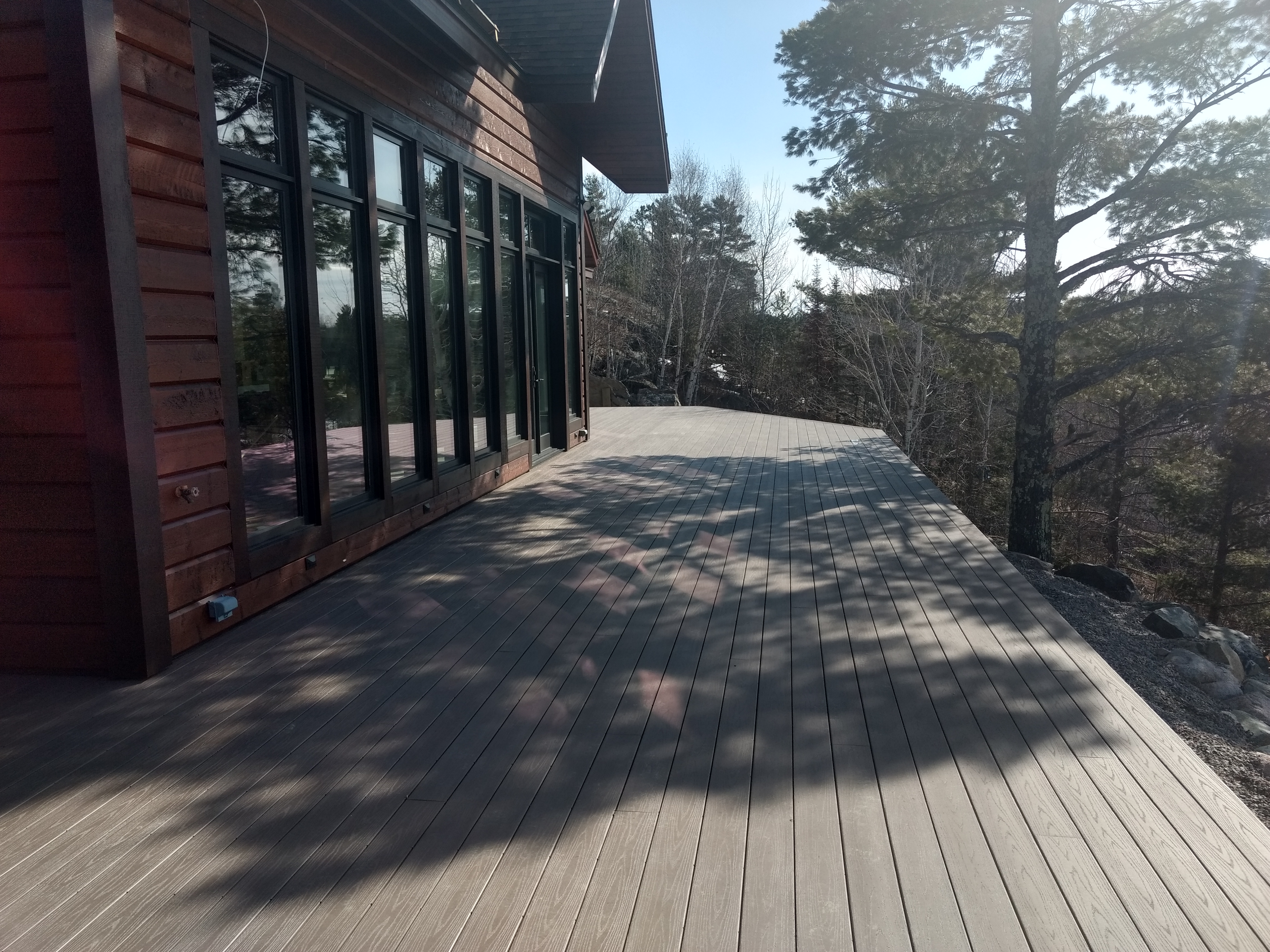 Finished Azek Decking 4-1-19 (1)